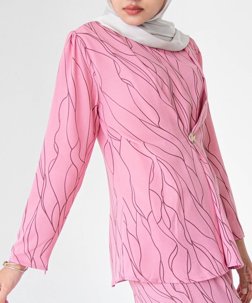 Alun Slip-Button Top