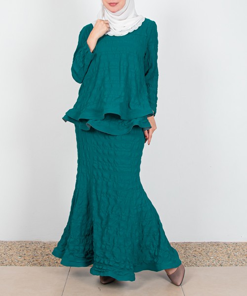 Azalea Layered Mini Kurung