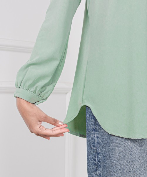 Billy Side-Button Top