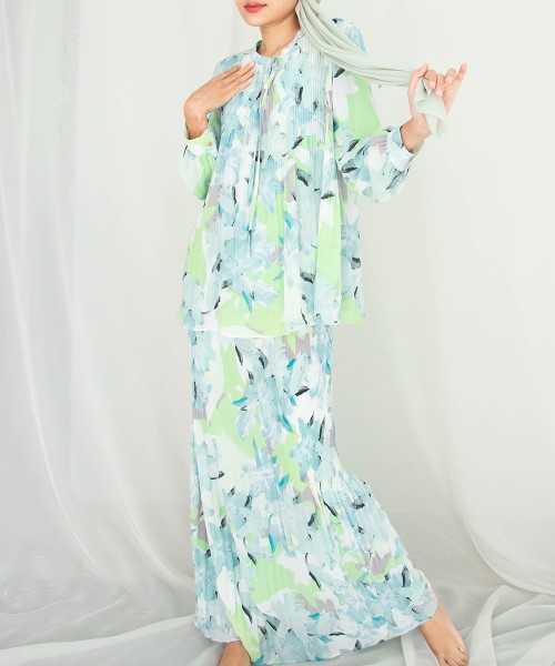 Bloom Lily Pleated-Tied Kurung