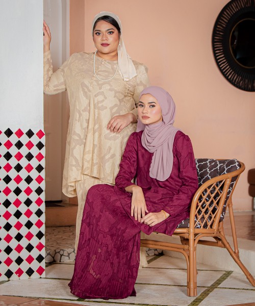 Chempaka Zip - Up Kurung Pahang (Pleated Skirt)