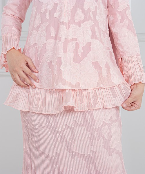 Chempaka Layer Pleats Kurung