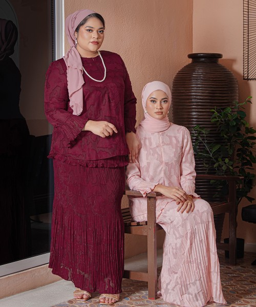 Chempaka Layer Pleats Kurung