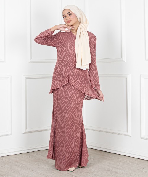 Chloe Front Zip Scallop Kurung