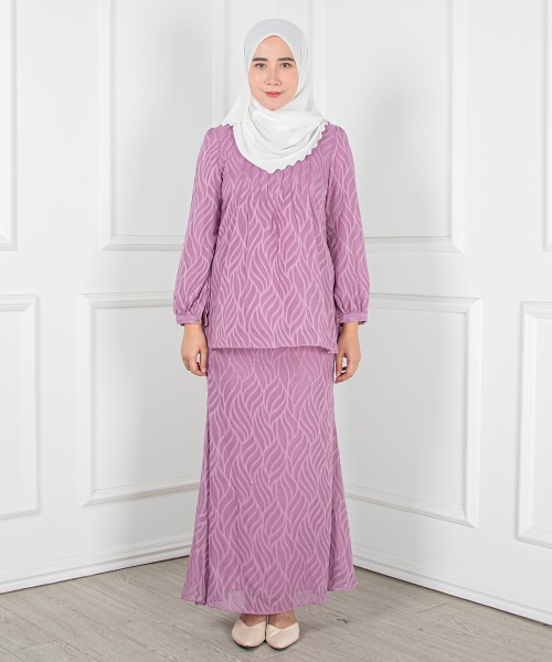 Chloe Cuff-Pleated Kurung