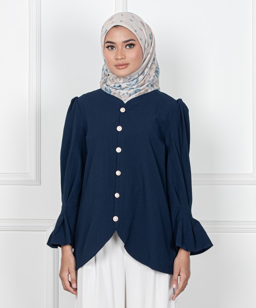 Faira Curve Split Top