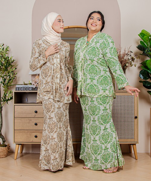 Hazel Button Kebaya