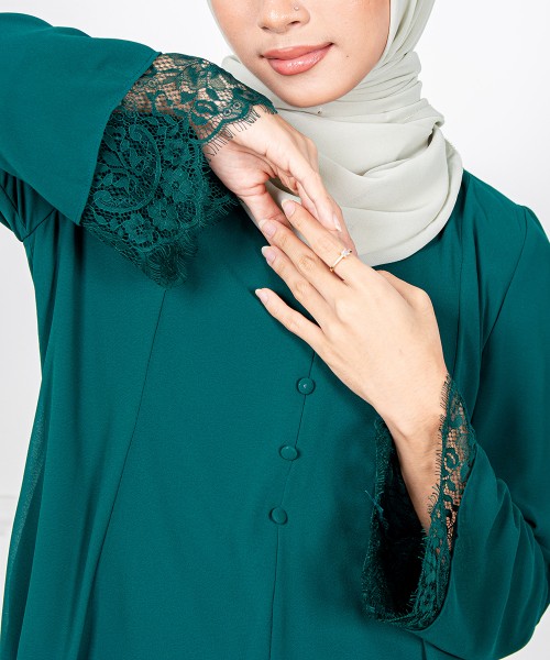 Karina Lace-Wrist Zip Kurung