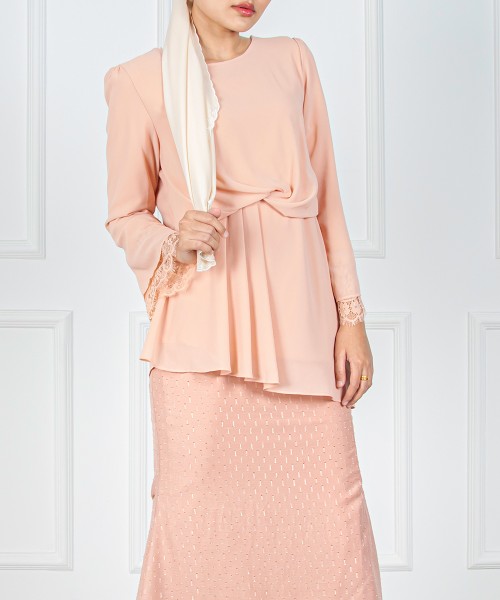 Karina Drape-Lace Pleated Kurung