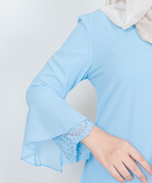 Karina Bell-Lace Sleeve Top