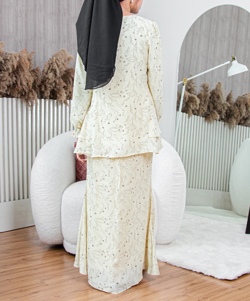 Lana Kasih Zip-Up Flare Kurung