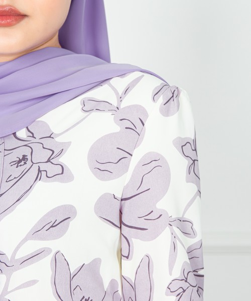 Lana Sayang Inverted-Pleats Kurung