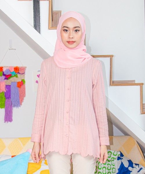 Maia Seri Button-Down Top