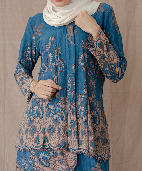 Salma Full-Lace Kebaya