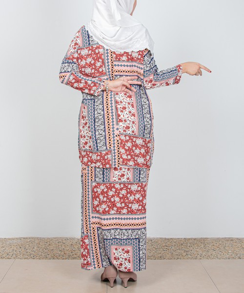 Seroja Drop-Shoulder Kurung (Pattern B)