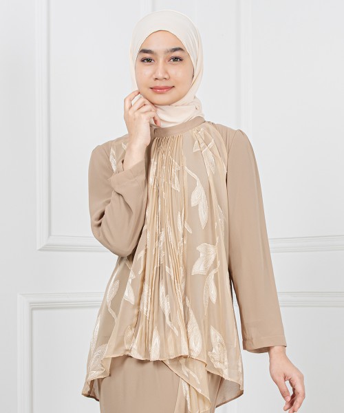 Surya Front Pleated Top